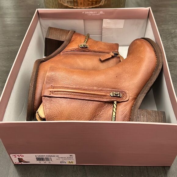 Franco Sarto Sandy Bootie Color Cognac - Picture 2 of 13